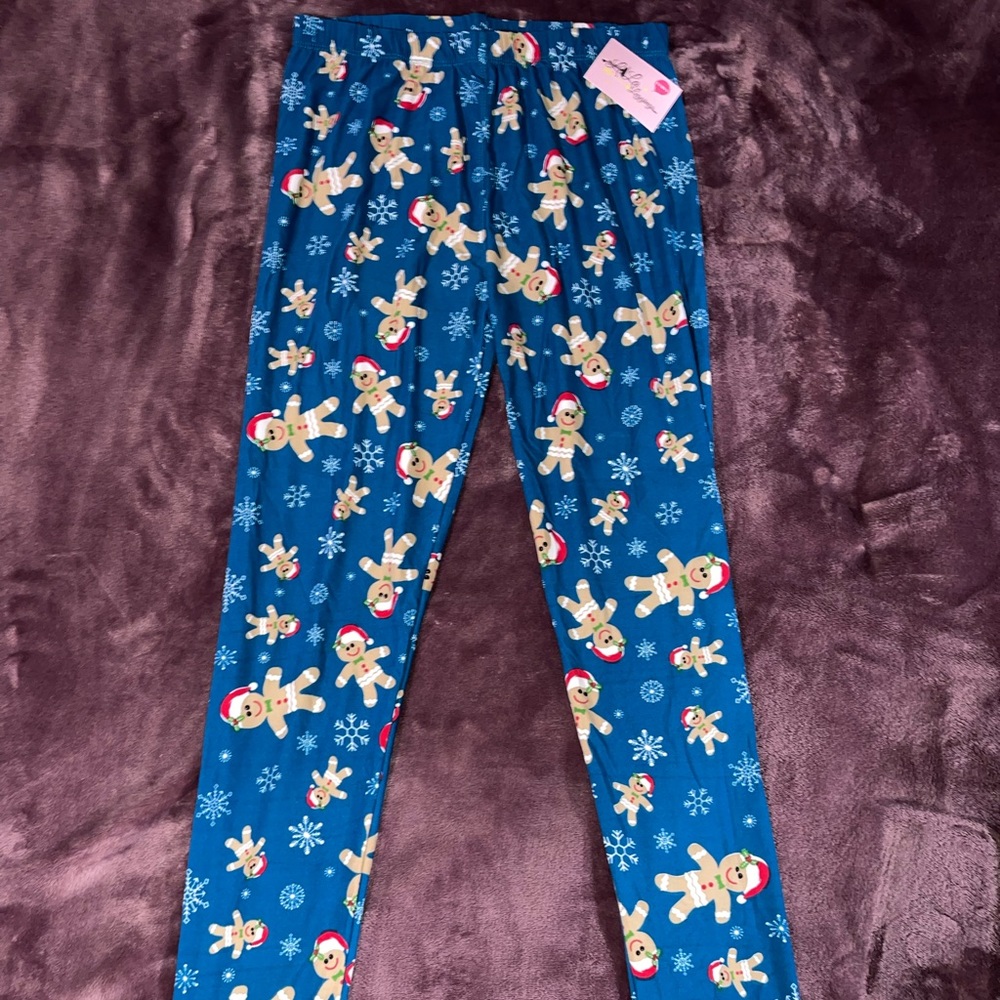 Christmas Leggings (Curvy fits size 12-20) NWT